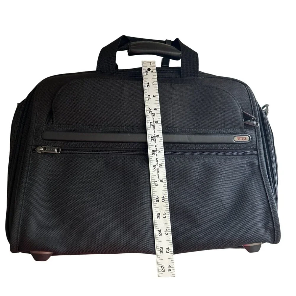Tumi Expandable Black Nylon Leather Laptop Briefcase Carry On W/Shoulder Strap